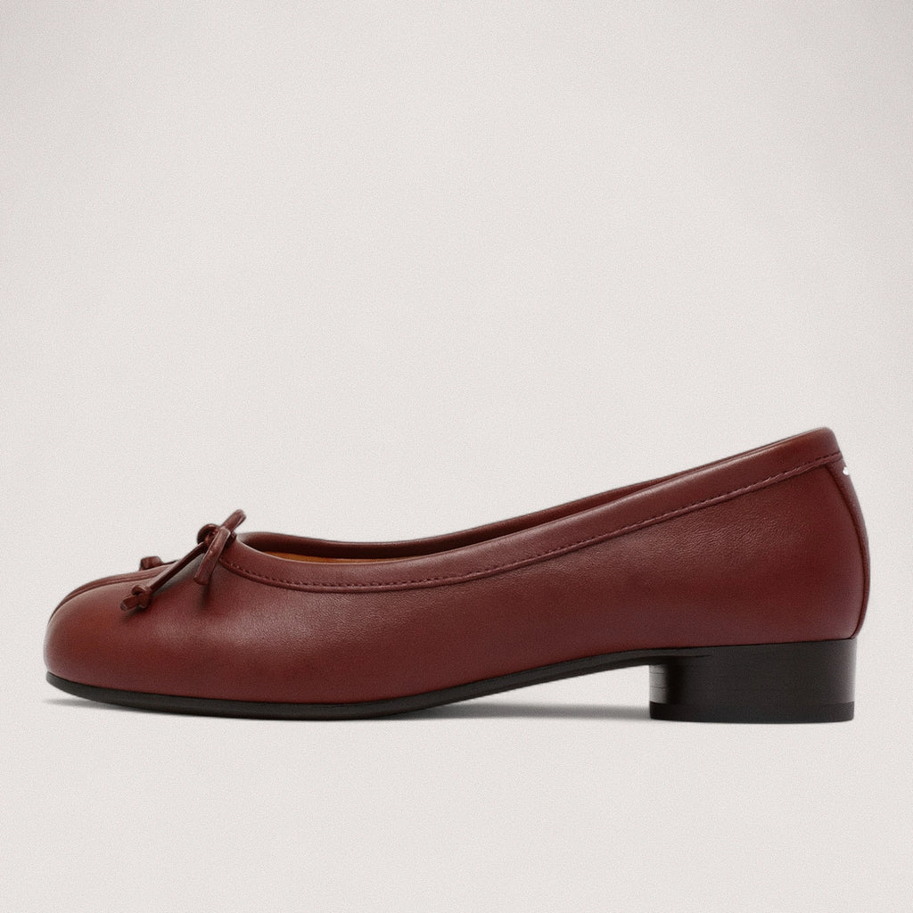 Sora – Red Tabi Heel