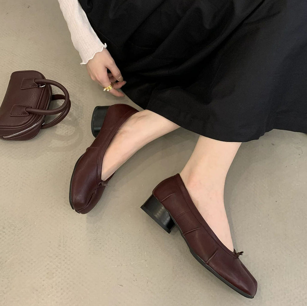 Aiko – Black Tabi Heel