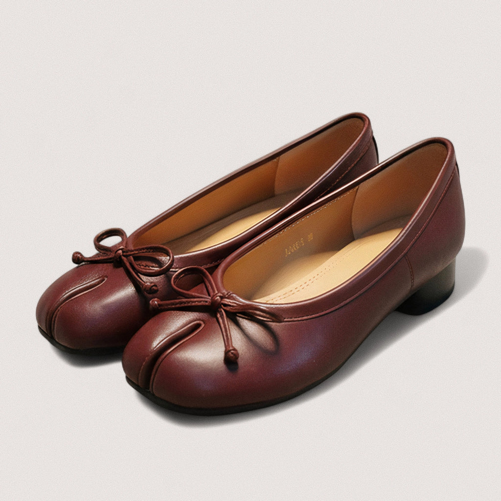 Sora – Red Tabi Heel