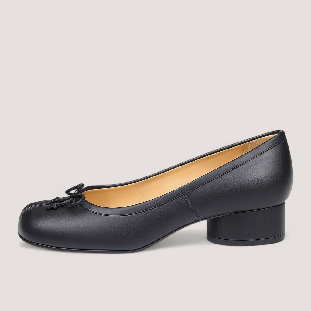Aiko – Black Tabi Heel